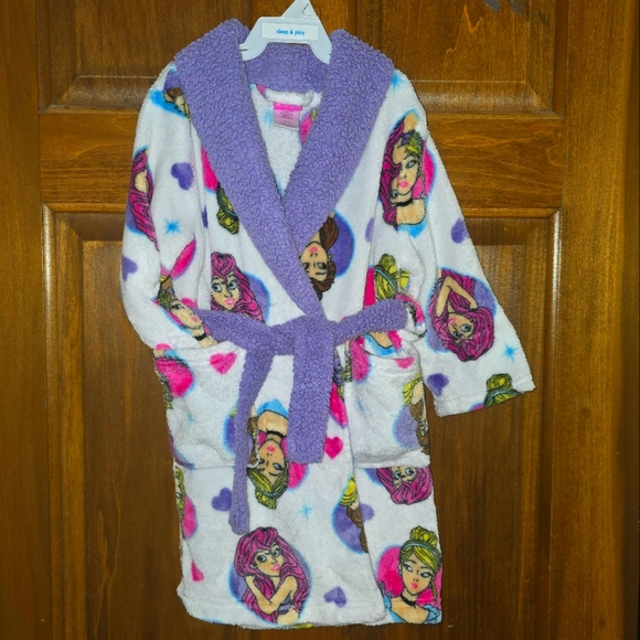 Disney Princess: Girl's Size-4 Robe, Pockets, Attached inner & outer ties/belts - Picture 1 of 15